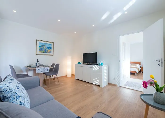 Apartment Eden